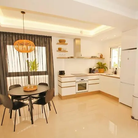 Fortuna 34 - Luxury With Terrace, Ac And Pool Apartment *