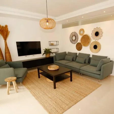 Fortuna 34 - Luxury With Terrace, Ac And Pool Apartment *